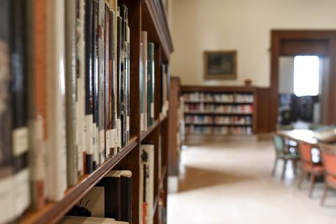 Сколько весит домашняя библиотека и какую нагрузку выдержит перекрытие?