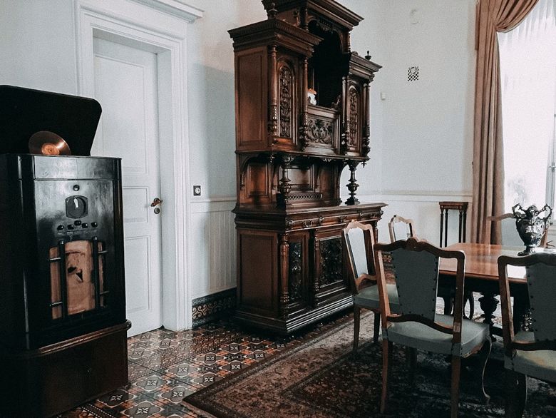 Какие системы увлажнения подходят для квартир с ценными предметами